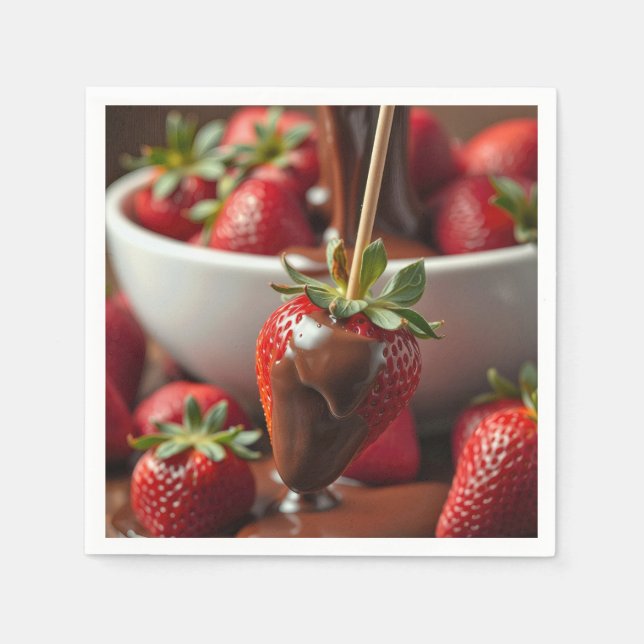 Ripe Strawberry Dipped In Chocolate Pappersservett (Framsidan)