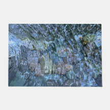 Rippling vatten, brook, ånga, undervattensstenar