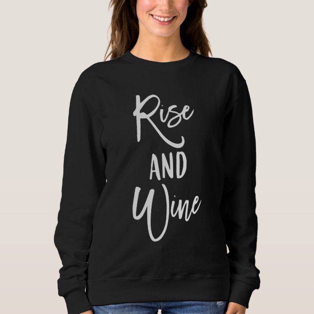 Rise and Wine Bride Bridesmaid Bridal Party Vineya T Shirt (Framsida)