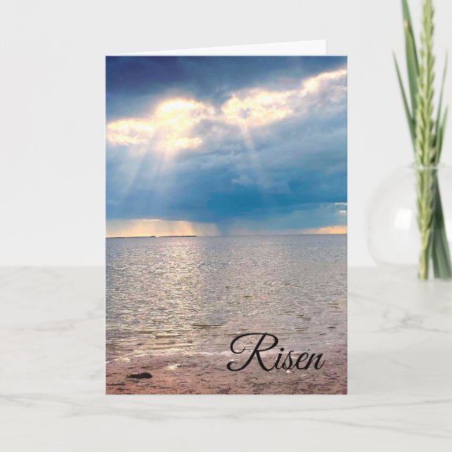 Risen (Happy Easter) - Folded Greeting Card Kort (Framsida)