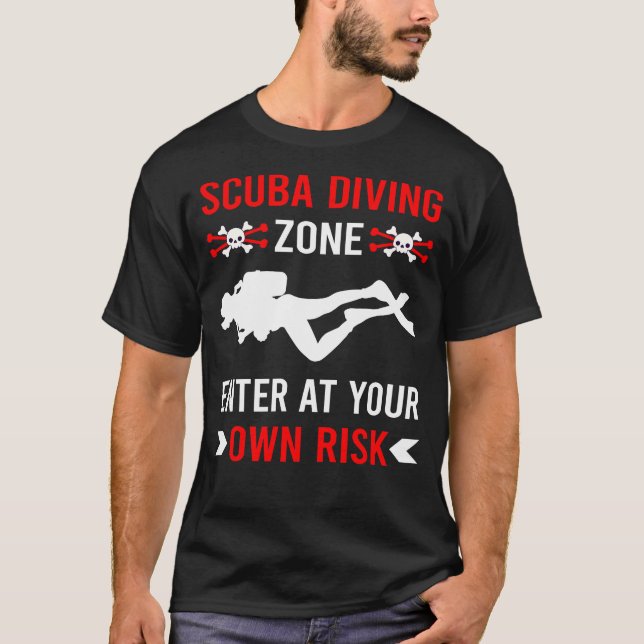 Risk Zon Dyka Diver T Shirt (Framsida)