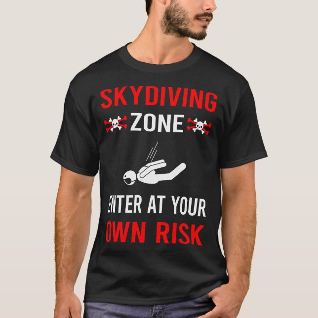 Risk Zon Skydiving Skydive Skydiver T Shirt (Framsida)