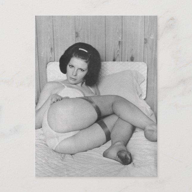 Risqué vintage lingerie-modell vykort (Framsida)