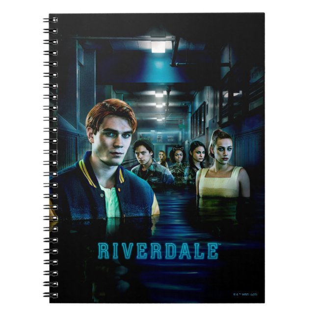 Riverdale Flooded Hallway Poster Anteckningsbok (Framsidan)