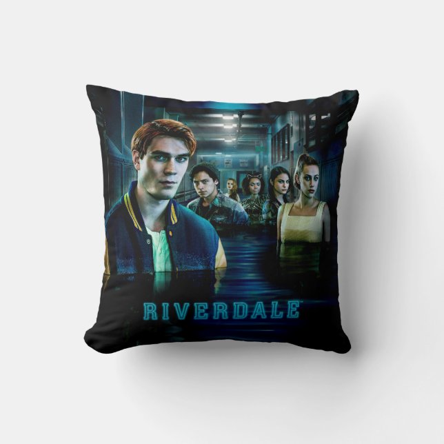 Riverdale Flooded Hallway Poster Kudde (Framsida)