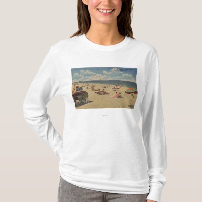 Riviera strand, Florida - Sunbathers på strand T Shirt (Framsida)