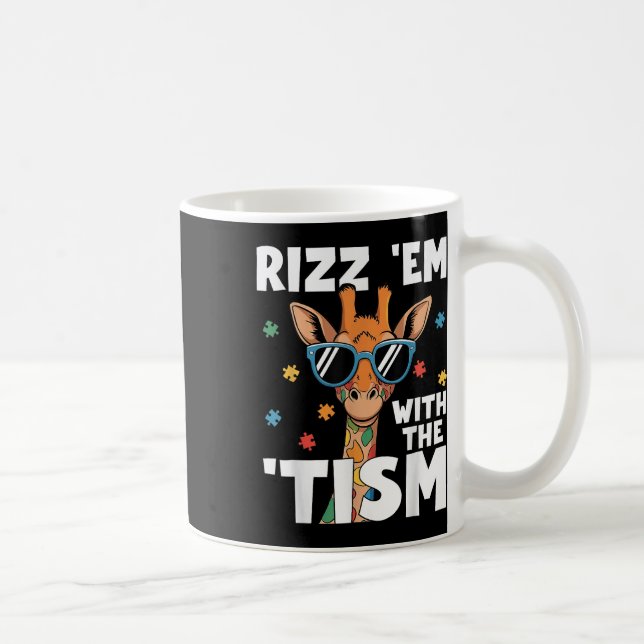 Rizz Em med tiismen Giraffe Funny Autism Kaffemugg (Höger)