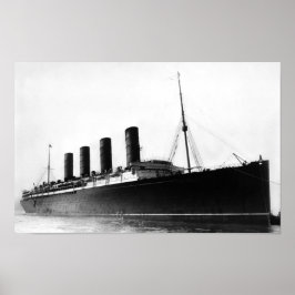 RMS Lusitania anländer till New York - 1907 Poster