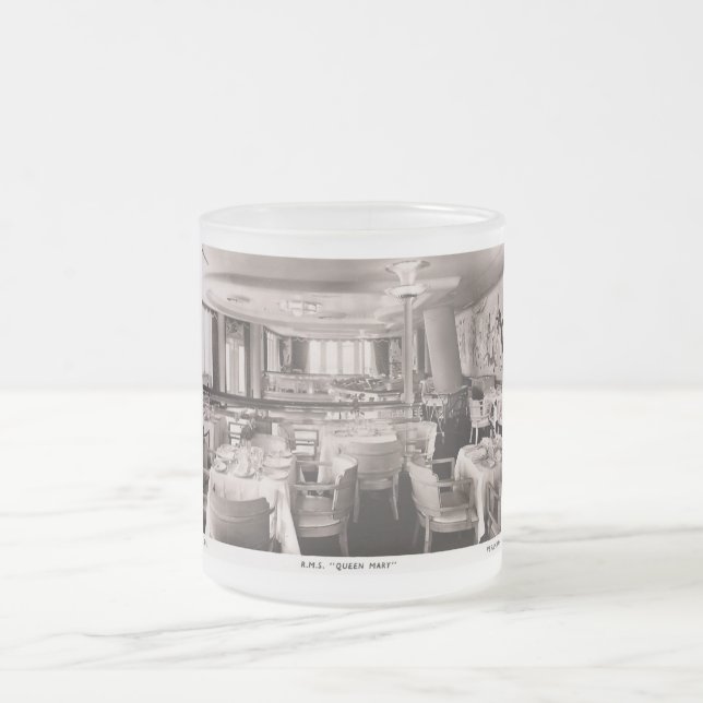 Rms-passagerarefrakten, drottningen Mary, grillar Frostad Glasmugg (Center)