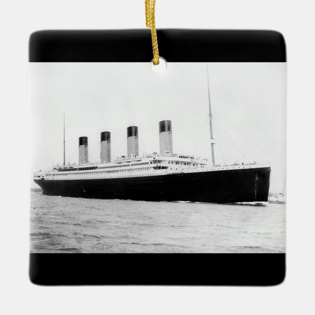 RMS Titanic Passenger Liner Julgransprydnad Keramik (Framsida)