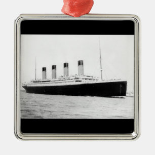 RMS Titanic Passenger Liner Julgransprydnad Metall