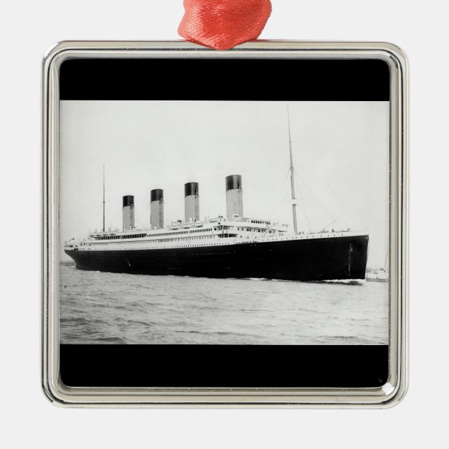 RMS Titanic Passenger Liner Julgransprydnad Metall (Framsidan)