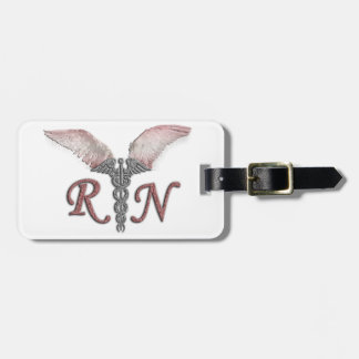 Rn-legitimerad sjuksköterska med ängelvingar bagagebricka
