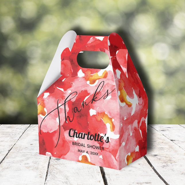 Ro Blommigt Möhippa Presentaskar (Red roses floral bridal shower gable-style favor boxes)