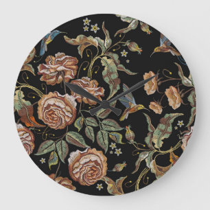 Ro Embroidery, Renaissance Stil. Stor Klocka