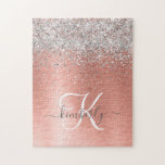 Ro Guld Brushed Metall Glitter Monogram Namn Pussel<br><div class="desc">Anpassa enkelt chicen i trendig med -pussel med söt silver mousserande glitter på en borstad metallbakgrund från ro guld.</div>