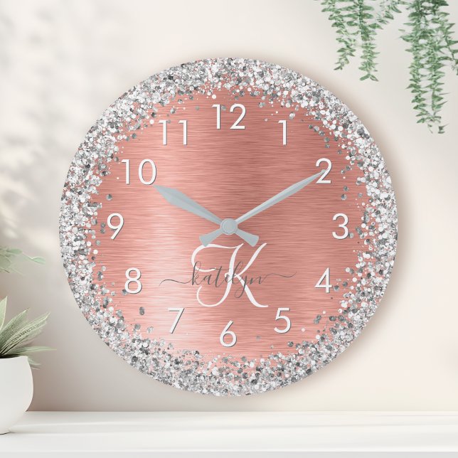 Ro Guld Brushed Metall Glitter Monogram Namn Rund Klocka (Skapare uppladdad)