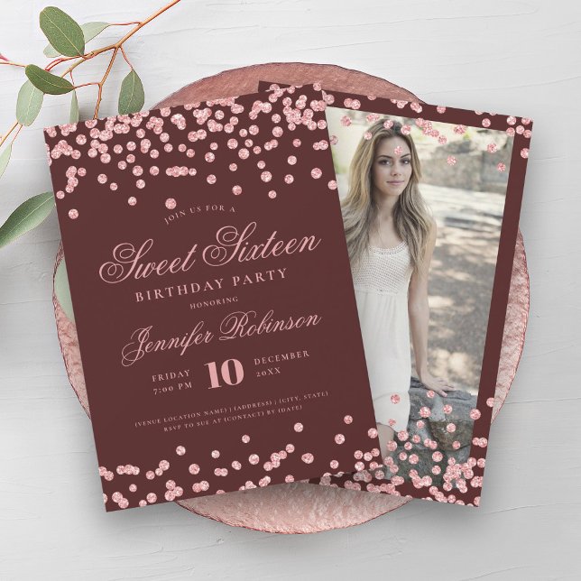 Ro Guld Burgundy Confetti Fotosötare 16 Inbjudningar (Rose Gold Burgundy Confetti Photo Sweet 16 Invitation)