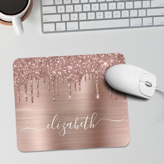 Ro Guld-drivning med Glitter monogram musknapp Musmatta (Skapare uppladdad)
