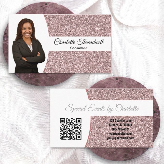 Ro Guld Faux Glitter Professionell Foto QR-kod Visitkort (This chic double sided design offers room for a photo, QR code and other business details. )