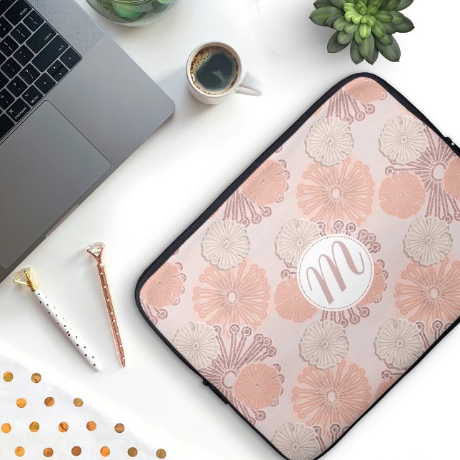 Ro Guld Flower Mönster & Monogram Laptop Fodral (Rose Gold Floral Pattern with Monogram Laptop Sleeve)