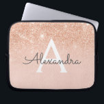 Ro Guld Glitter och Gnistra Monogram Laptop Fodral<br><div class="desc">Glam Ro Guld Ombre Faux Glitter och Gnistra Modern och Elegant Monogram Fodral. Fodral kan anpassas så att det omfattar ditt första och första namn.</div>