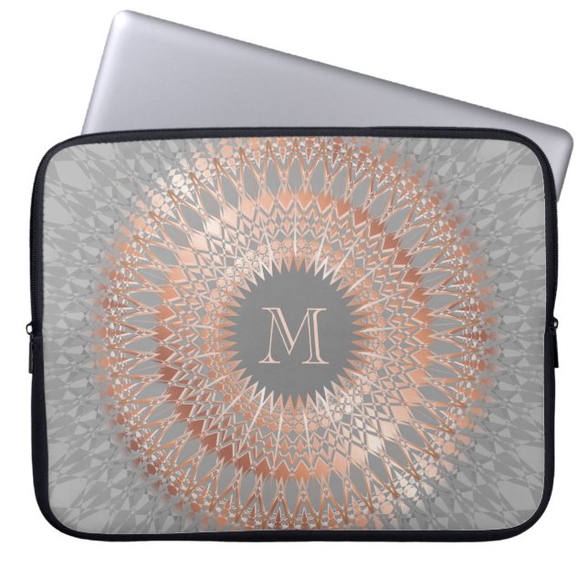 Ro Guld Grått Mandala Monogram Laptop Sleeve (Framsidan)