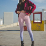 Ro Guld Lila Glitter Ombre Trendig Leggings<br><div class="desc">Den här designen kan vara personlig om du väljer Redigera design. Du kan också överföra till andra objekt. Kontakta mig på colorflowcreations@gmail.com eller använda alternativet chatta överst på sidan om du vill ha den här designen på en annan produkt eller behöver hjälp med den här designen. Glitter-utseendet simuleras. Se mer...</div>
