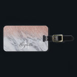 Ro Guld Ombre Glitter Monogram Marble Luggage Bagagebricka<br><div class="desc">Den här designen kan vara personlig i det område som tillhandahålls genom att ändra fotot och/eller text. Du kan också anpassa den genom att klicka på Anpassa den här mallen och sedan välja klicka för att anpassa ytterligare alternativ och ta bort eller ändra färg i bakgrunden, lägga till text, ändra...</div>