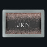Ro Guld  Rosa Glitter Monogram Initialer<br><div class="desc">Svarta och Ro Guld -  Rosa Gnistra Glitter Monogram Namn Bälte Buckle. Detta gör perfekt studenten,  söt 16 16,  18,  21,  30,  40,  50,  60,  70,  80,  90:e,  100-årsdag,  bröllop,  möhippa,  årsdag,  babydusch eller bachelorette-gåva till någon som glam lyx och chic stilar.</div>