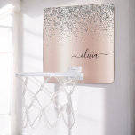 Ro Guld -  Rosa Silver Glitter Monogram Mini-Basketkorg<br><div class="desc">Ro Guld -  Rosa och Silver Faux Foil Metallic Gnistra Glitter Brushed Metall Monogram Namn Mini Basketball Ring. Det gör perfekten söt 16-årsjubileum,  bröllop,  möhippa,  årsdag,  babydusch eller bachelorette-fest för någon som glam lyxen och chic stilar i kärlek.</div>