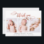 Ro Guld Script Newborn 3 Baby Photo Tack<br><div class="desc">Elegant Modern Calligraphy Ro Script 3 Photo Collage Newborn Flicka Tack Birth Notification Card. Har en vacker "tack"-text i ett handskrivet skript för kalligrafi-byten mot svan FAUX ro guld. I förväg framtagna personliga budskap och födelsestatistik med baby namn ingår. Underbar för flicka. Enkel att anpassa med ditt baby-foto och din...</div>