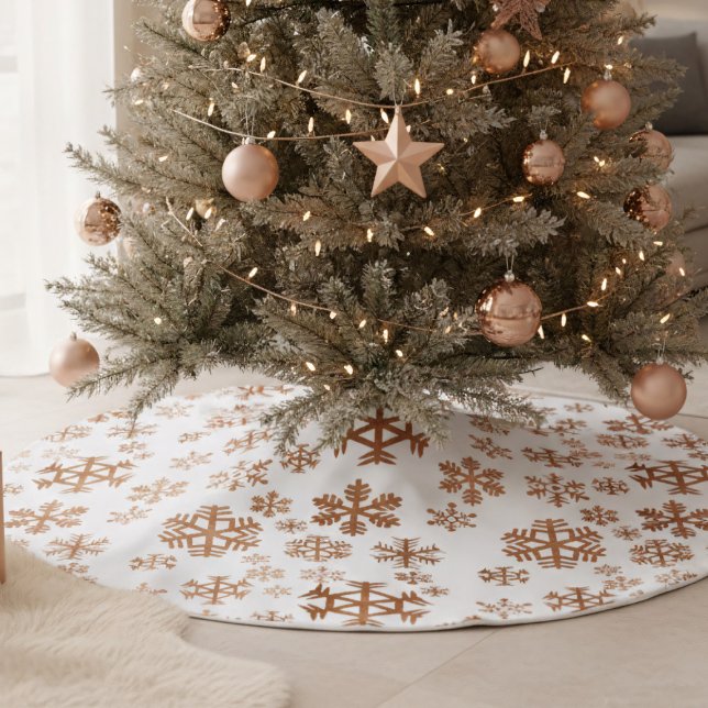 Ro Guld Snowflake Mönster White Julgransmatta Borstad Polyester (Add a touch of modern luxury to your holiday decor)
