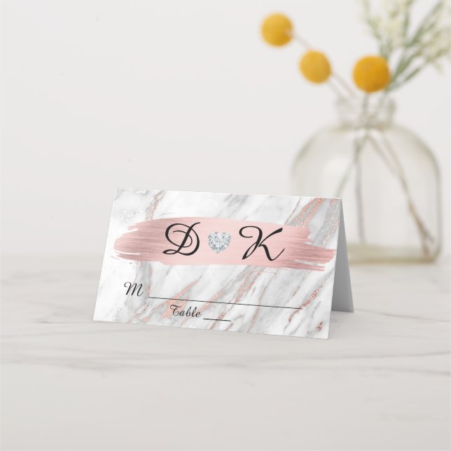 Ro guldfoil Grått Marble Monogram Heart Bröllop Placeringskort (Framsida)