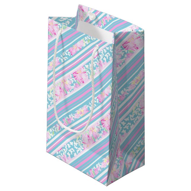 Ro, Rosa Blue White Rand Small Gift Bag (Framsidan Vinklad)