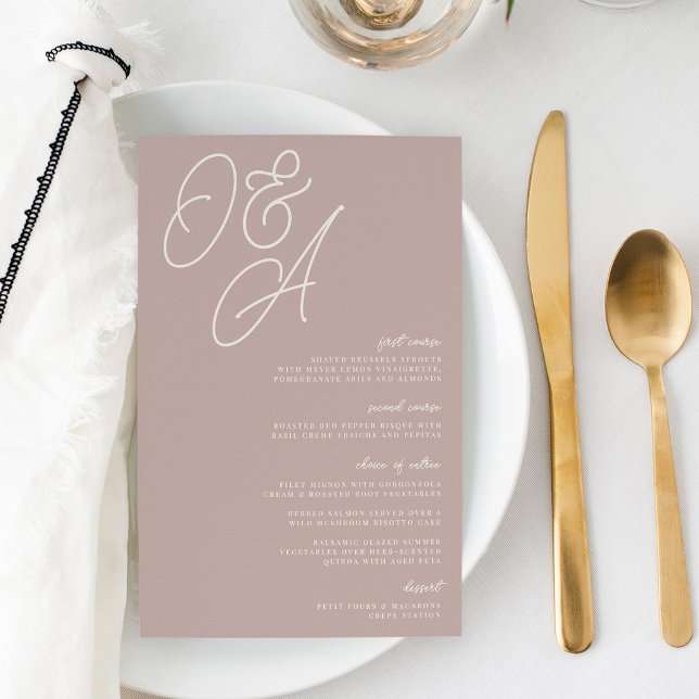 Ro Taupe-skript Watermark Monogram Bröllop Menu (Skapare uppladdad)