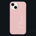 Ro White Elegant Calligraphy-skript Namn<br><div class="desc">Ro White Elegant Calligraphy Script Anpassningsbar Personlig Namn iPhone 14 Smart Phone Case har en modern och enkel design för trendig och snyggt med personligen namn i elegant i ro-handskriven calligraphy script typography on a rosa bakgrund. Designad av ©Evco Studio www.zazzle.com/store/evcostudio</div>