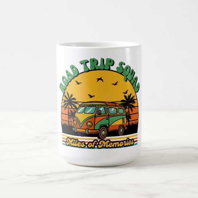 Road Trip Squad Coffee Mug | Retro 70s Travel Cup Kaffemugg (Center)
