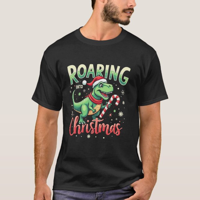 Roaring into Christmas T Rex Santa Hat Candy Cane  T Shirt (Framsida)