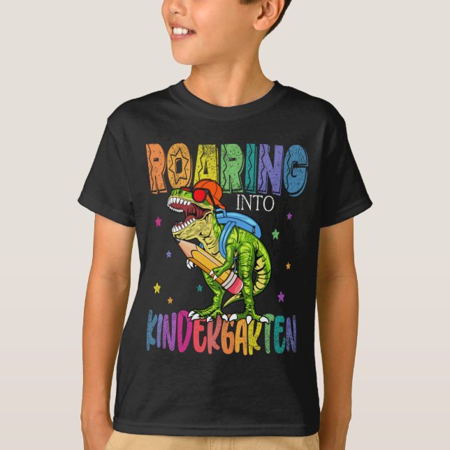 Roaring Kindergarten Dinosaur T Rex Back to school Shirt (Framsida)
