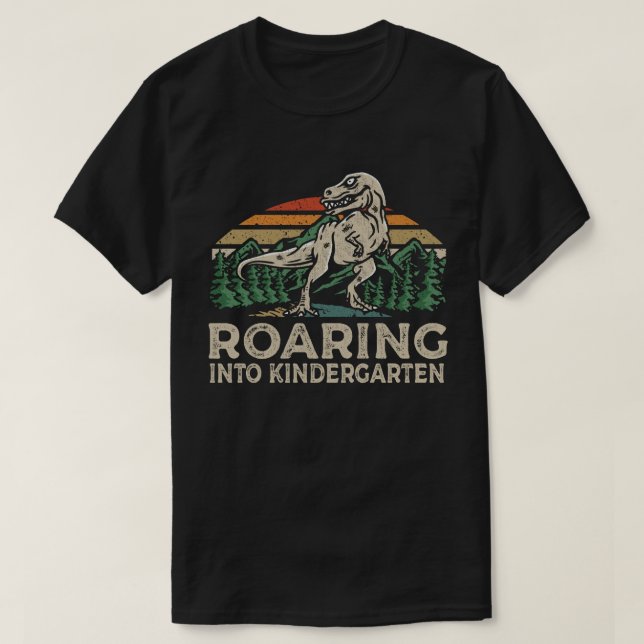 Roaring Kindergarten Dinosaur T Rex Back to school T Shirt (Design framsida)