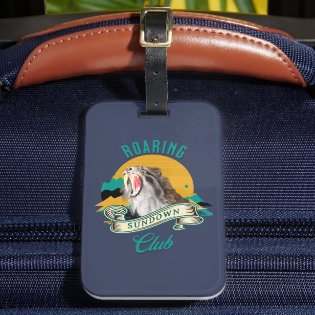 Roaring Sundown Klubb Sabertooth Tiger Bagagebricka (Framsida Insitu 2)