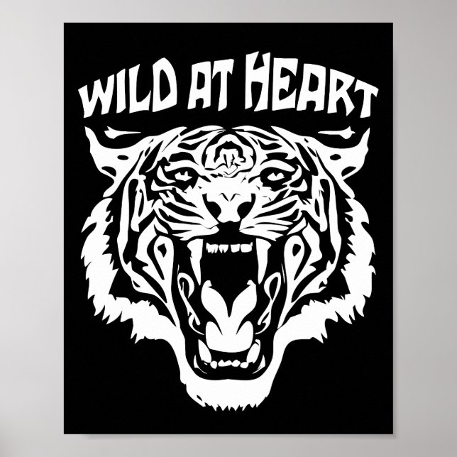 Roaring White Tiger | Vild i hjärtat Poster (Framsidan)