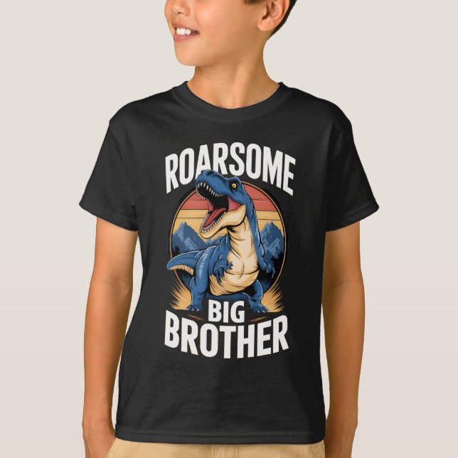 Roarsome Dinosaur Big Brother T Shirt (Framsida)