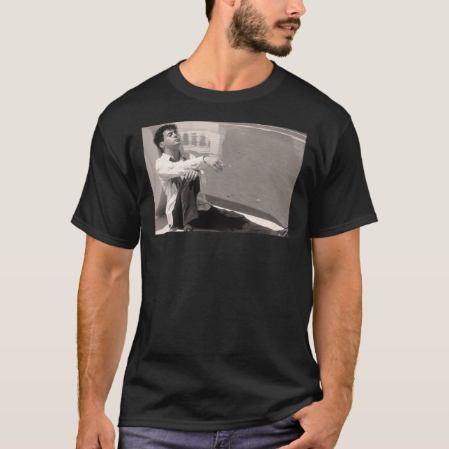 Robert Downey Jr.   Less Than Zero Essential T-Shi T Shirt (Framsida)