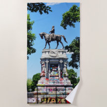 Robert E. Lee Statue