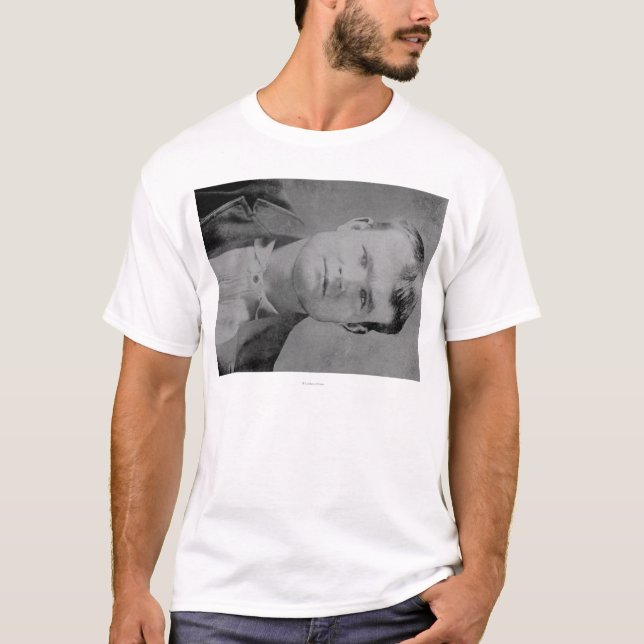 Robert LeRoy Parker "snaggningCassidy" porträtt Tee (Framsida)