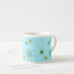 Robin's Egg Blue Atomic Starbursts Espresso Mugg Espressomugg<br><div class="desc">Denna Robin's Egg Blue Iconic Atomic Starbursts Espresso Mugg mönster har ikoniska atomstjärnor. Det är höger! Bakgrunden till den blåa färgaden i old school med guld-späckar är perfektens bakgrund för den pulserande turkosen, kökssleriet och färgaden för päronpäron i grönten. Sportarna i färg placeras sporadiskt i olika storlekar med överliggande V-formad...</div>