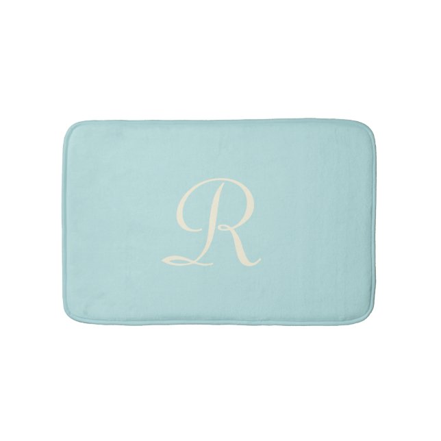 Robin's Egg Blue Monogrammed Plush Bath Mat Badrumsmatta (Framsidan)