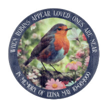 Robins visas när de är nära blått glas